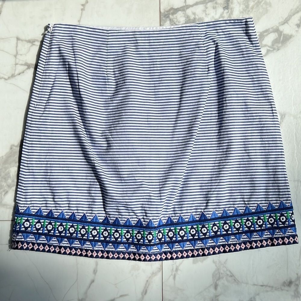 Vineyard Vines Striped Mini Skirt Size 4 - Picture 6 of 11